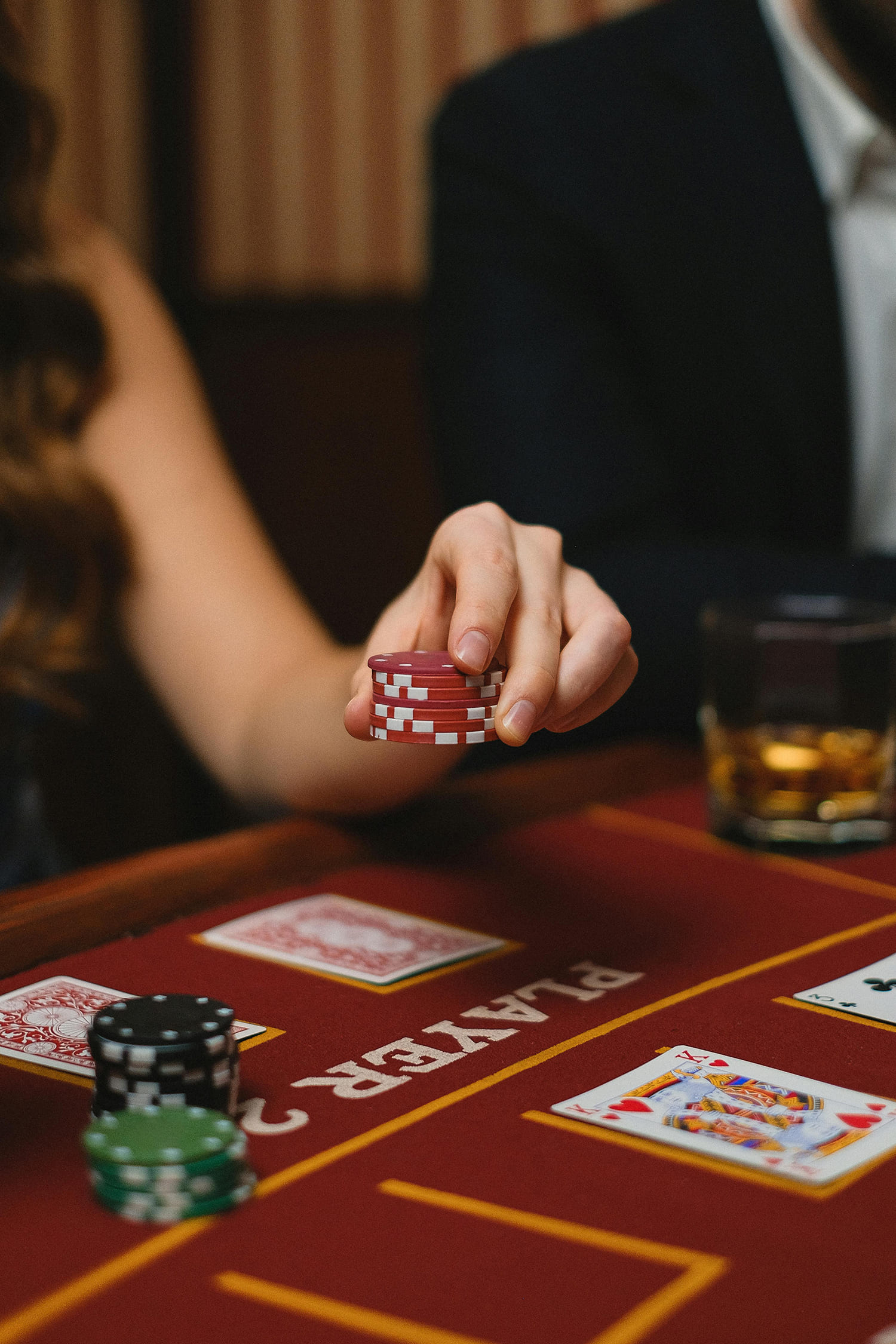 The Impact of Technology on the Modern Online Casino Industry: Innovations and Trends 2025